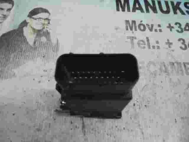 Centralita de elevalunas Seat Leon VW Golf BOSCH 9776105415301 F005S00058 SW0004