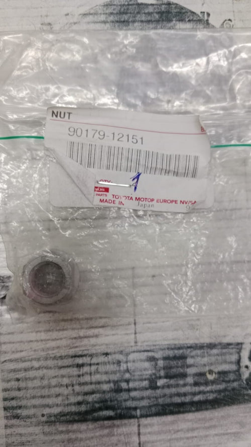 Nut / Toyota Prius V Lexus ES 350 LS 500 9017912151 90179-12151