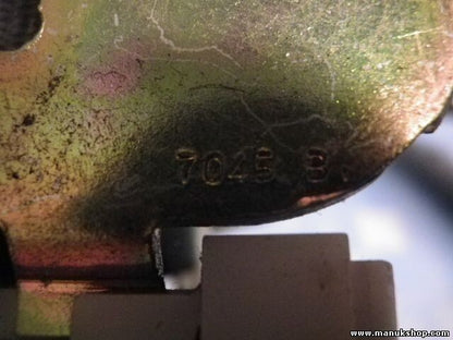 Cinturón de seguridad delantero izquierdo Ford Transit 2000-2006 531128800B