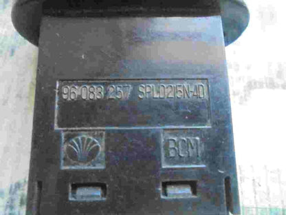 Interruptor de emergencia warning Daewoo Espero 96083257 96 083 257 SPLD215N-4D