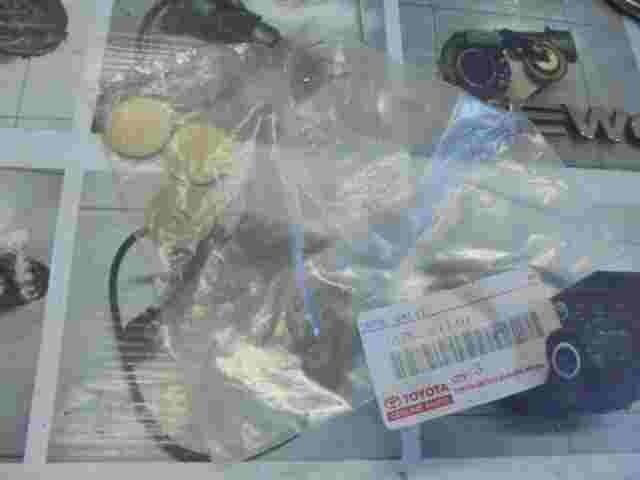 Shim Valve  Toyota RAV4 Avensis Picnic 1375327110 13753-27110