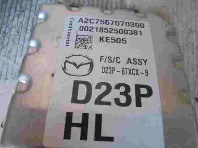 Cámara frontal Mazda 2 D23P A2C7567070300 D23P67XCXB D23P-67XCX-B