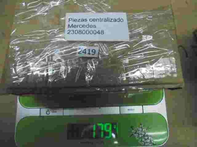 Piezas de la bomba de cierre centralizado Mercedes-Benz  2308000048 0132006363