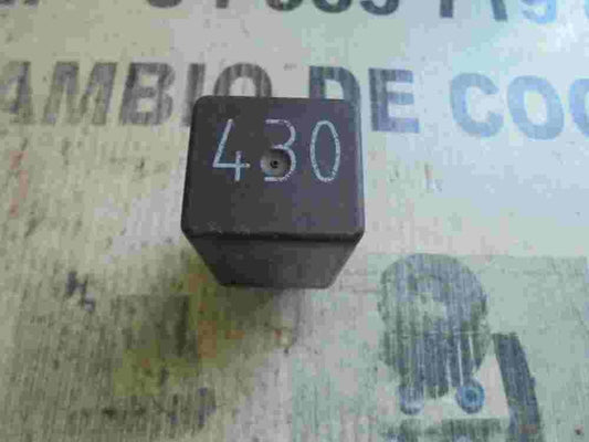 Relè sedile Sharan Alhambra Ford Galaxy 7M3959143 YM2114A487AA 606.001.01 n. 430