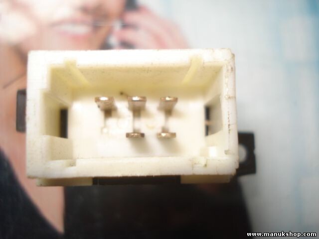 mando botonera elevalunas Renault Espace 3 III 7700875677