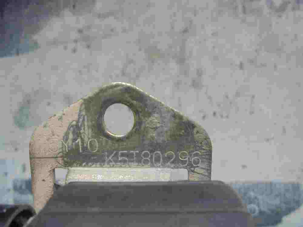 Válvula de suspensión de aire de válvula solenoide Mitsubishi Pajero K5T80296