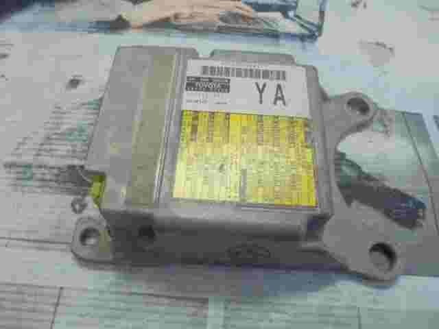 Airbag Centralita Toyota Prius (YA) 8917047100 89170-47100 DENSO 1503002301