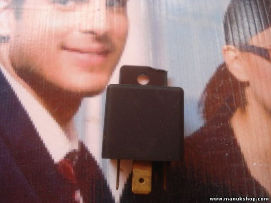 Relé Mercedes W140 Nissan Patrol Y61 BOSCH 12V 30A 0332019150 0 332 019 150