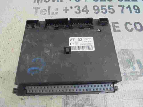 Caja de fusibles Mercedes-Benz ML 320 W163 1635453732 163 545 37 32 LK 05371001