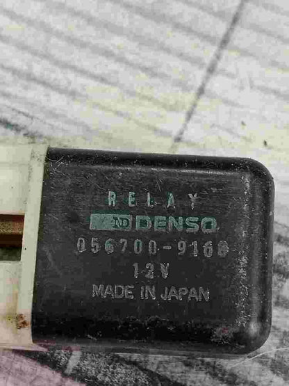 Relé de faros Mitsubishi Pajero Montero Subaru Legacy Impreza 0567009160