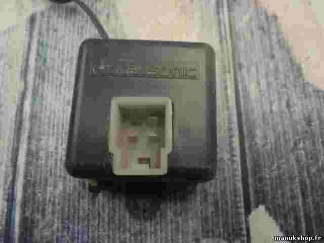 Relé Nissan Terrano II R20 2.7 TDI CALSONIC 2Y95065820 2Y950 65820 2L120E