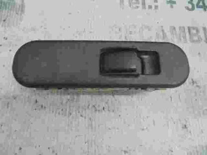 mando botonera elevalunas Mitsubishi L200 513831