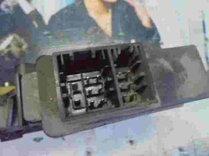 Centralita de elevalunas VW Polo Transporter T5 Skoda Fabia TEMIC 401355A7