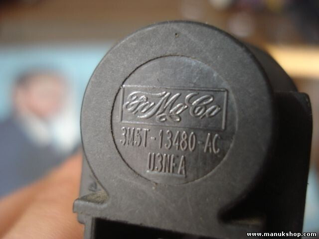 Interruptor de la luz de freno Ford 3M5T13480AC 3M5T-13480-AC