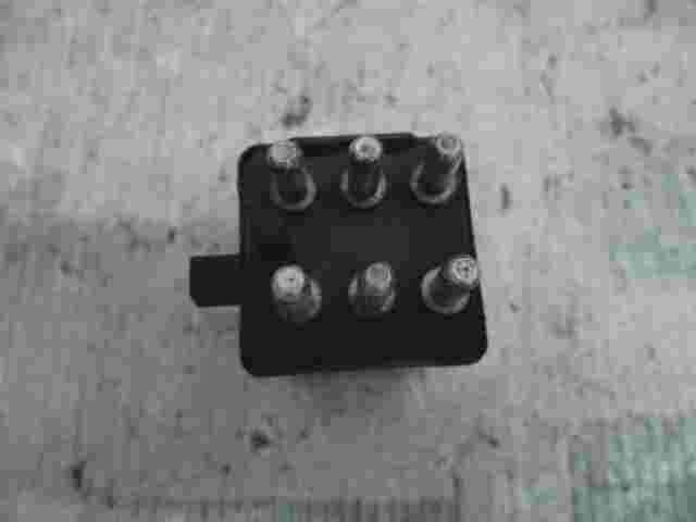 Relé del limpiaparabrisas Mercedes-Benz W123 W126 0008210863 LK 05897600