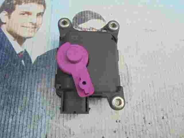 Riscaldamento attuatore Audi A3 TT Quattro Beetle Golf Jetta 1J1907511C 01328...