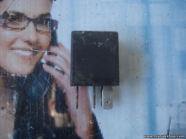 Relé  Alfa Romeo Fiat Punto Lancia BITRON 7676504 B047 232001