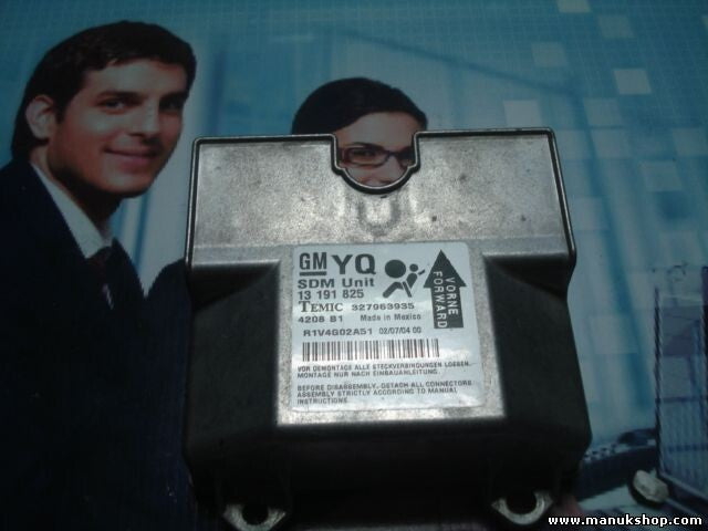 Sensor de impacto de airbag Opel Astra H GM YQ 13191825 13 191 825 327963935