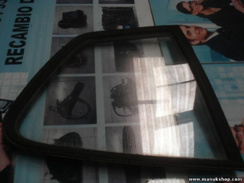 Triangolo vetro porta posteriore destra Porsche 924 43R001057 DOT27M90AS2