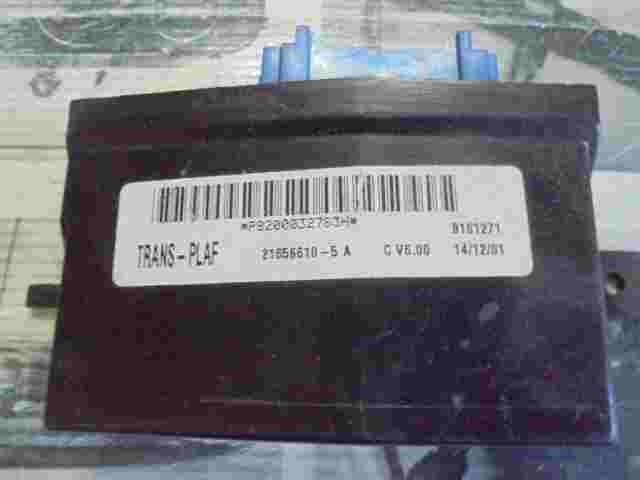 Unidad de control del inmovilizador Renault Kangoo P8200032783H 216566105A