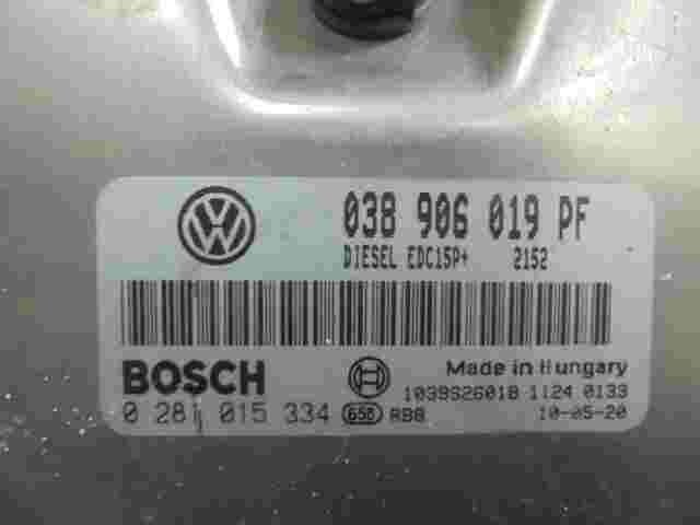 Centralita VW Skoda Octavia 038906019PF DIESEL EDC15P 2152 BOSCH 0281015334