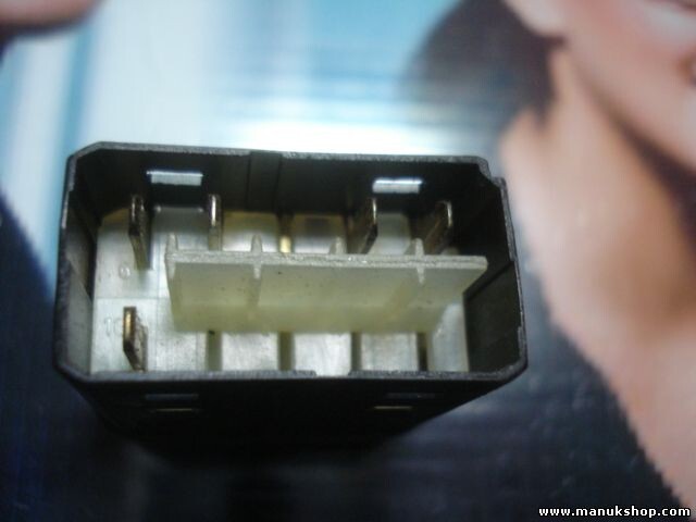 Interruptor del cierre centralizado Mercedes-Benz Vito 638 0065452107 32080407