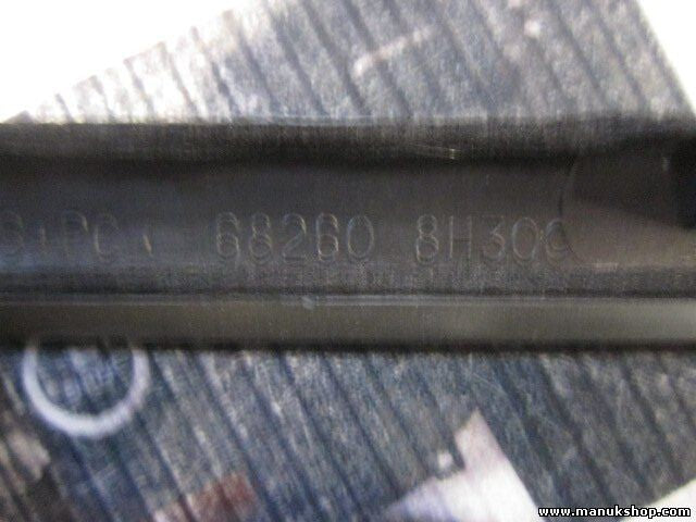 Consola central Nissan X-Trail T30 2.0 682608H300 1998 ccm, 103 KW, 140 PS