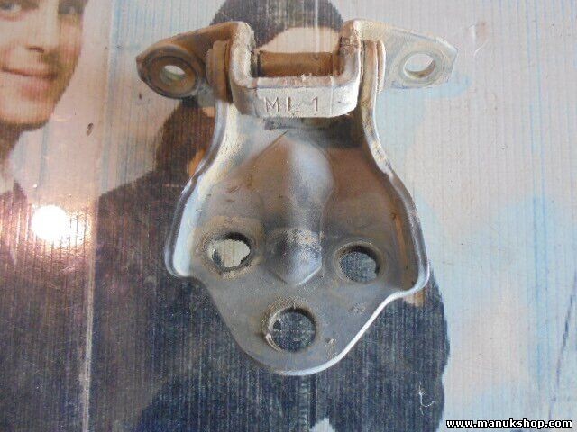 Bisagra de la puerta delantera izquierda arriba Mitsubishi Pajero Montero