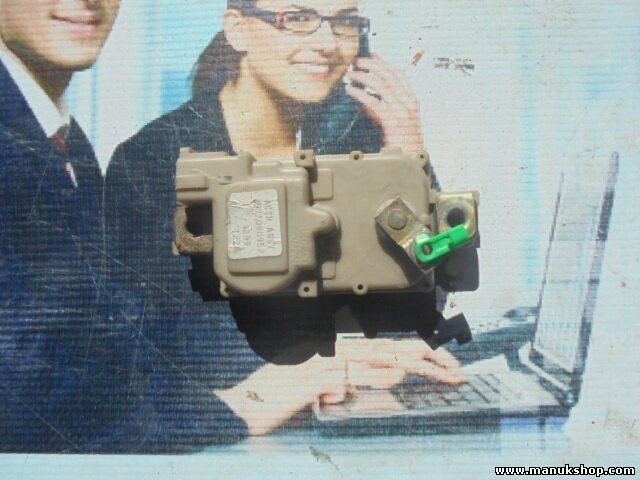 Cerradura actuador cierre centralizado de portón trasero Opel 8971090952