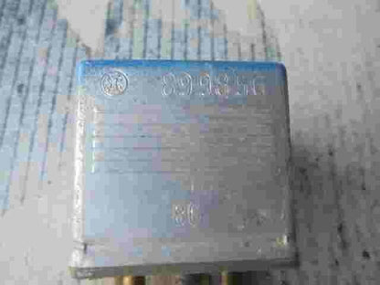 Relè pompa carburante Mercedes CLASSE E W124 W201 190 0015425919 899856