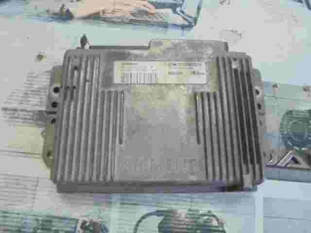 Centralita del motor Renault Clio  HOM7700867270 7700114236 SIEMENS S115303202B