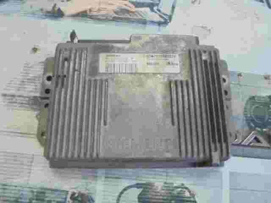 Centralita del motor Renault Clio  HOM7700867270 7700114236 SIEMENS S115303202B