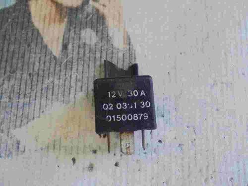 Relé 12V 01500879
