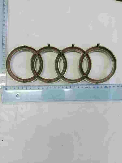 Emblema Audi C4 A6 S6 4A0853605 4A0 853 605 25 cm.
