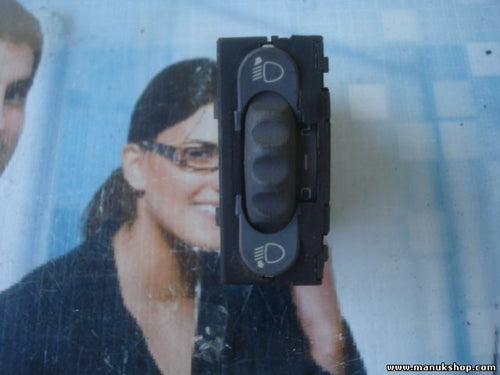 Interruptor de emergencia Renault Clio II 7700410134