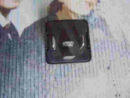 Relé de intermitencia Nissan Atleon 257309X100 25730-9X100 NAGARES ITAS/4-12