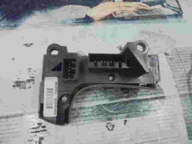 Interruptor multifunción Mando a distancia por radio Volvo S80 30642028 -03W34