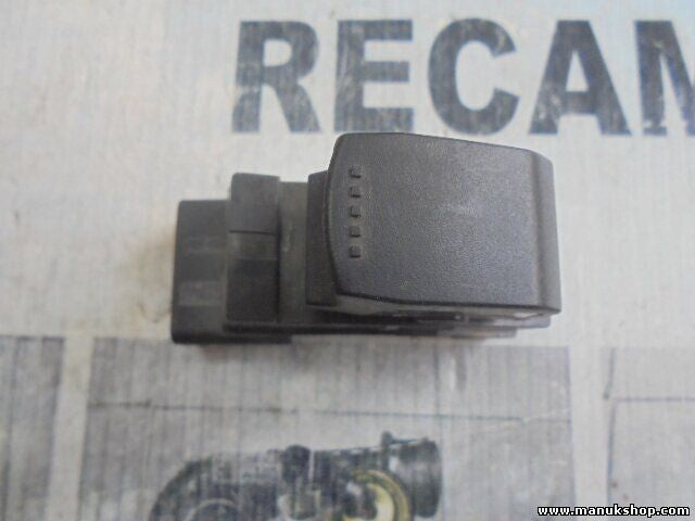 comando pulsante alzacristalli Suzuki Swift III (MZ, EZ) 62J00