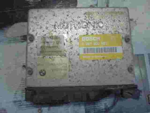 Centralita BMW E36 316 1.6 1727493 1 727 493 BOSCH 0261200522 0 261 200 522