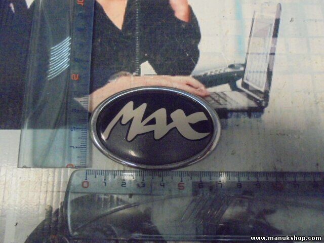 Emblema delantero MAX 7*4,5CM