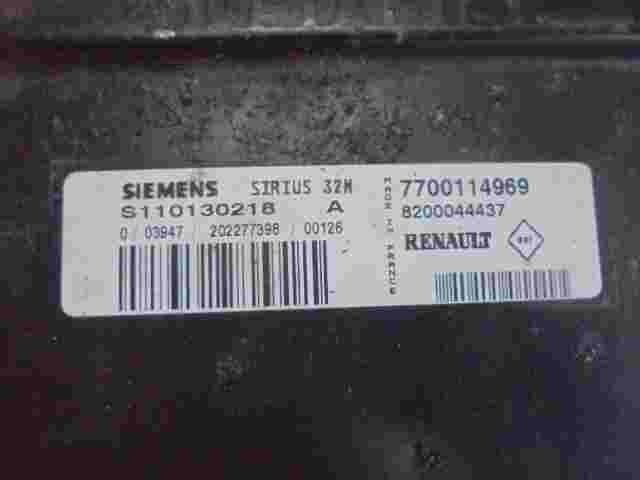 Centralita  Renault Laguna 7700114969 8200044437 SIEMENS SIRIUS 32N S110130218A