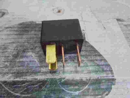 Niebla relé Msubishi Nissan Renault NALS ACV31212 ACV31212M07 MR588567