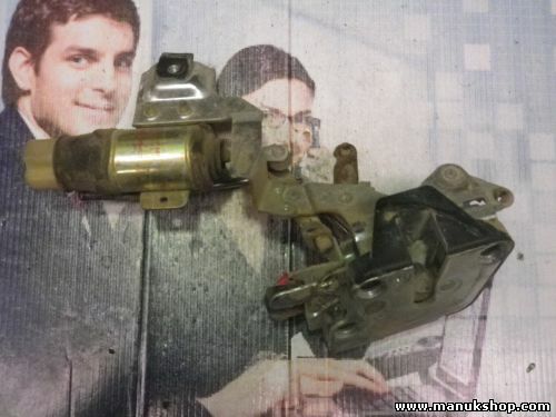 Serratura porta anteriore destra Suzuki Vitara 8327061A00 0526004360 12V 12J