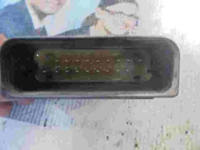 Centralita de elevalunas VW Skoda Octavia 104420302 BROSE 05074295  HW04 S0004