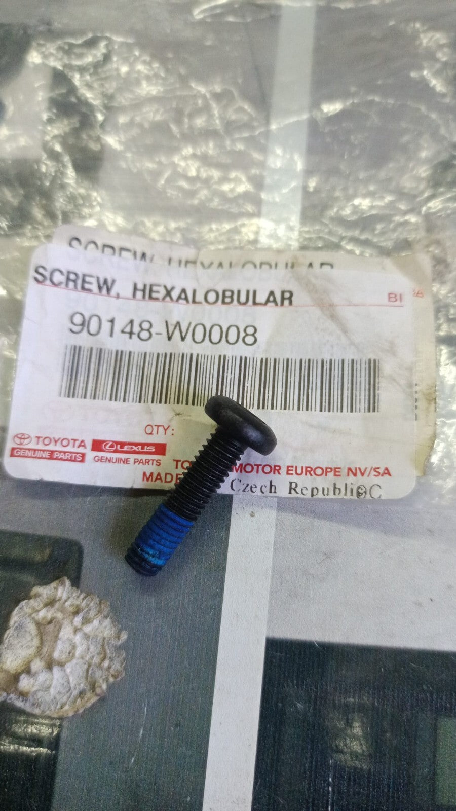 Hexalobular Screw  Toyota Aygo 90148W0008 90148-W0008
