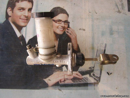 Cilindro ó Bombín Esclavo de Embrague Ssangyong Korando KJ 2.9 TD J2500402 AM55A