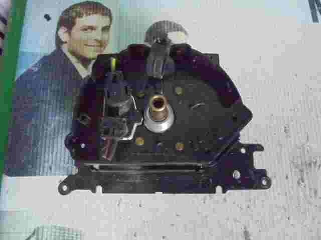 Tachimetro Mercedes-Benz E W124 1245425268 124 542 52 68 VDO 81117702