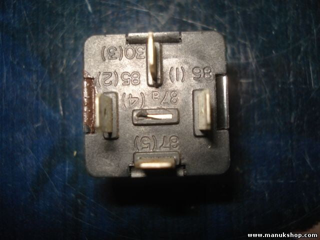 Nebbia relè VW Volkswagen Audi n. 373 12V.40A 8D0951253A 8DO951253A PA66GF30