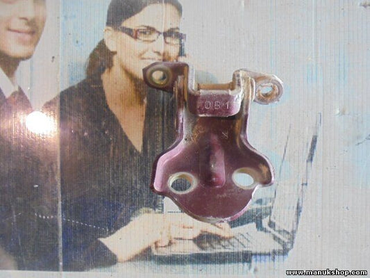 Bisagra de la puerta trasera izquierda abajo Mitsubishi Pajero Montero 2 OB1