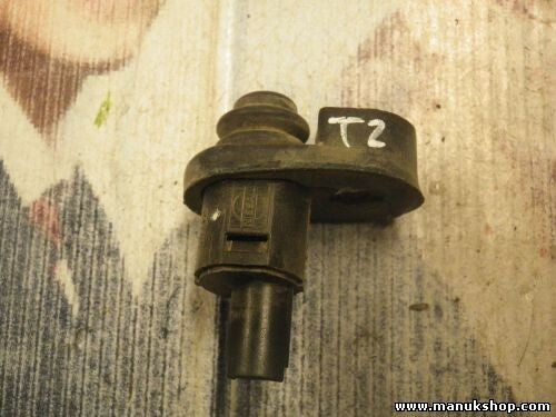 Interruptor de la puerta Nissan Terrano Ford Maverick T2 3702